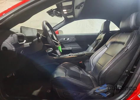 2025 Ford Mustang z USA, uszkodzony, nr VIN 1FAGP8UH5S5111261